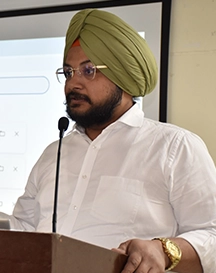 Guest lecture by Dr. Rubal Kanozia at LPU